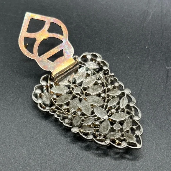 Antique Rhinestone Dress Clip - Picture 4 of 6